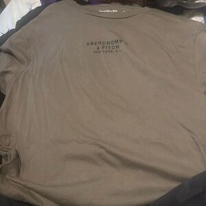 abercrombie and fitch army green t shirt size L